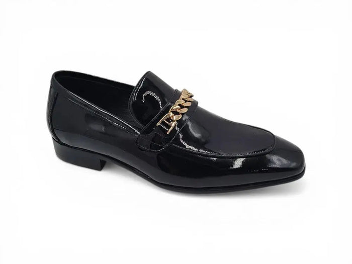 Beveled Squared Toe Patent Leather Loafer