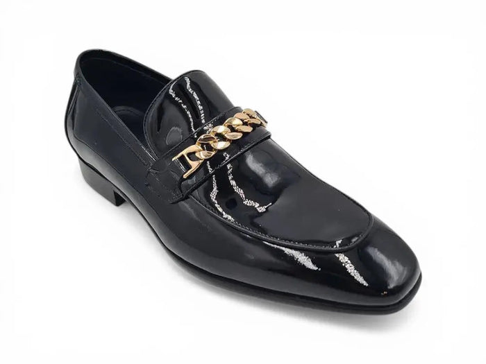 Beveled Squared Toe Patent Leather Loafer