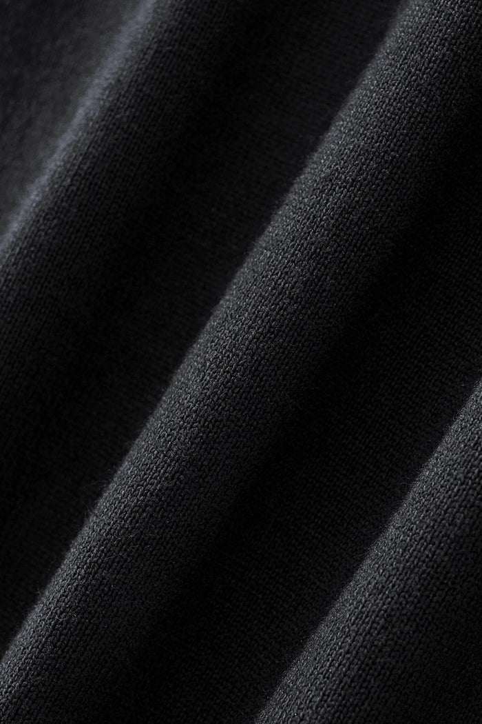 Halo Contrast Collar Knit LS BLACK