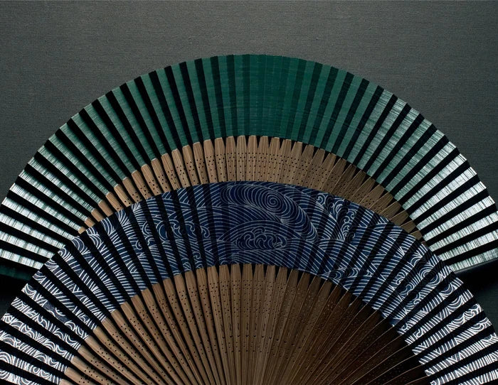 Kyo-sensu (Japanese folding fan) for Men - Wave Pattern / Black - , Made in Kyoto, Japan , Kyoto sensu