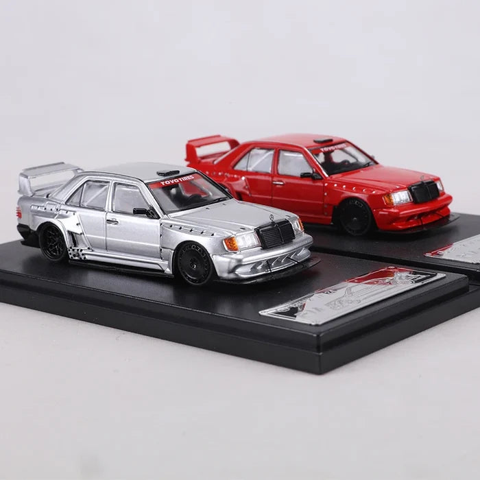 Mercedes W124 Diecast Model Car – PocketGarage Edition