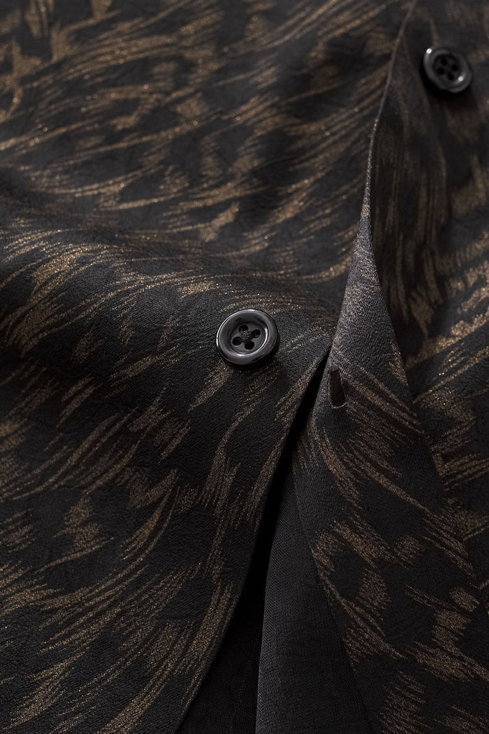 Noir Cheetah Stitchless LS Shirt BLACK