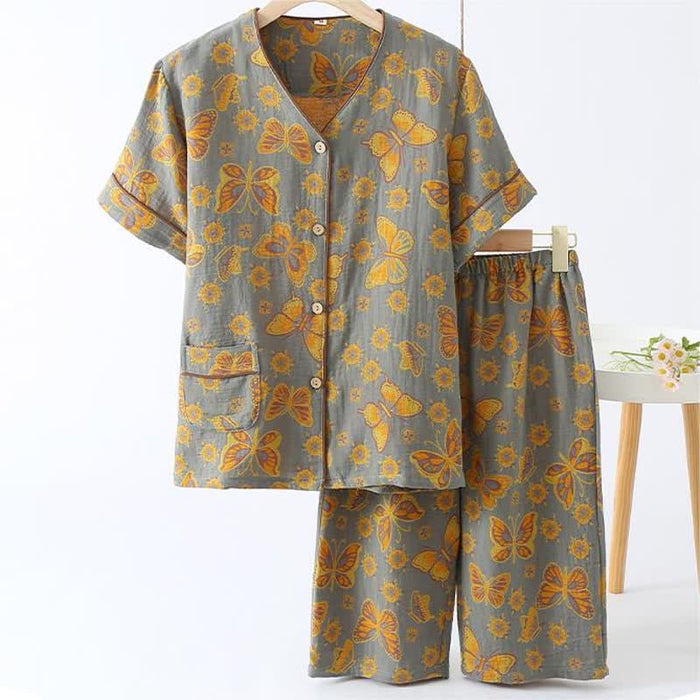 Ownkoti Butterfly Cotton Cropped Pants Loungewear Set