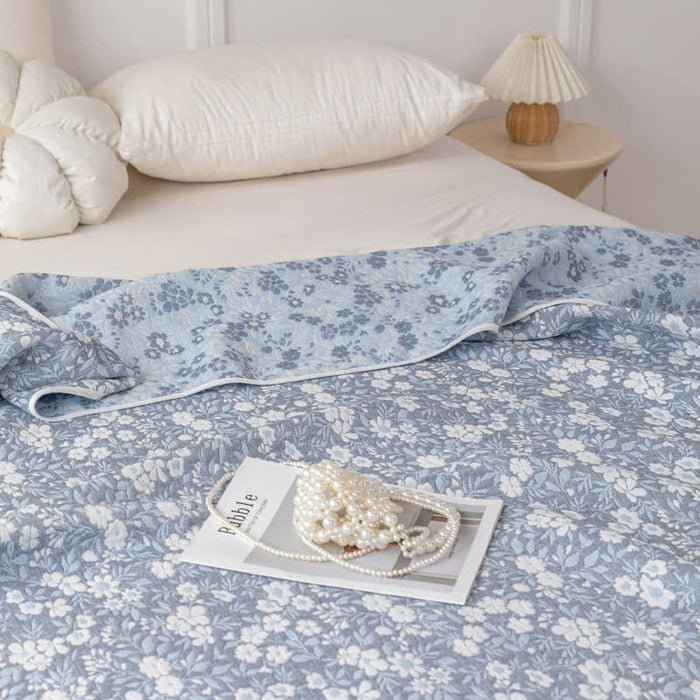 Ownkoti Cotton Gauze Floral Jacquard Reversible Quilt