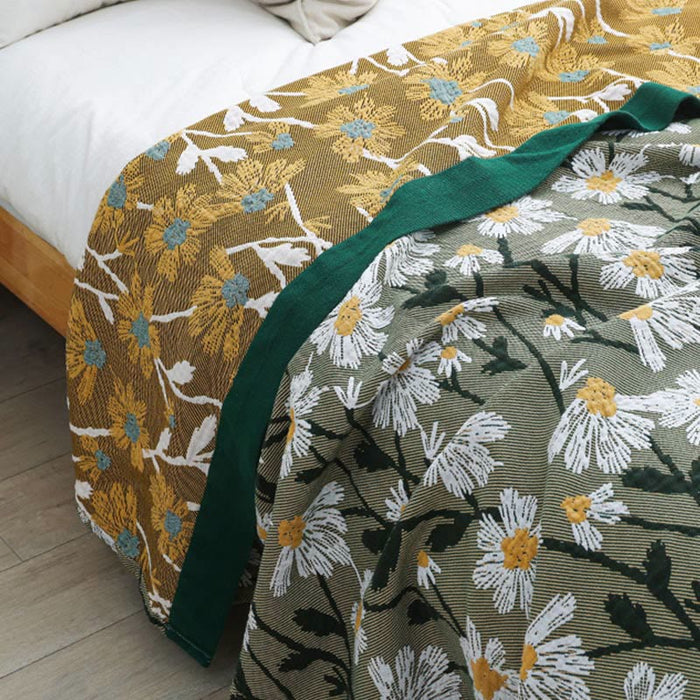 Ownkoti Daisy Print Cotton Soft Reversible Quilt - image 5