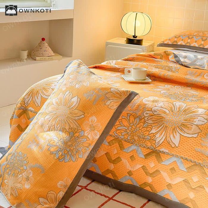 Ownkoti Elegant Flower Lightweight Cotton Gauze Quilt