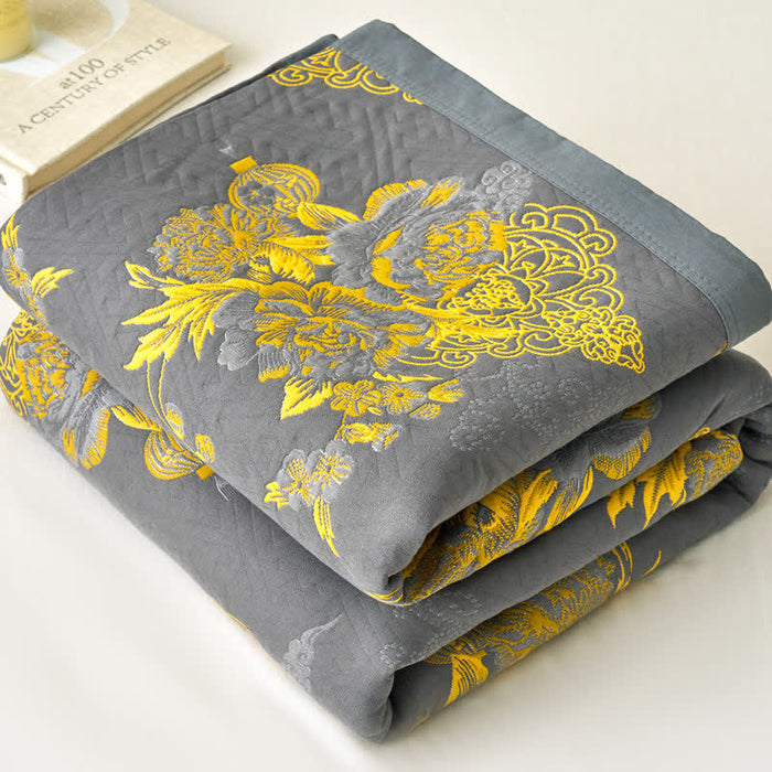 Elegant Flower Three Layer Cotton Gauze Quilt - image 3