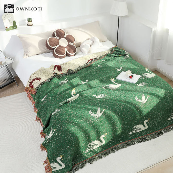 Ownkoti Elegant Goose Cotton Gauze Reversible Tassel Quilt