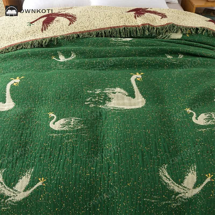 Ownkoti Elegant Goose Cotton Gauze Reversible Tassel Quilt