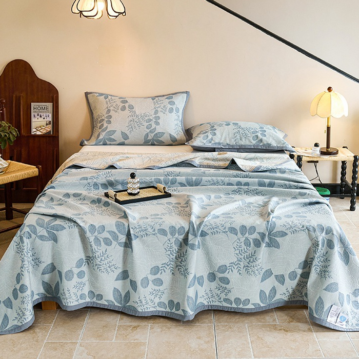 Gray Blue / Quilt / Full