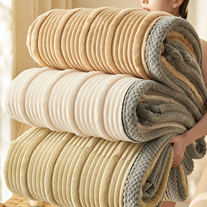 Solid Color Soft Fleece Warm Blanket - image 1