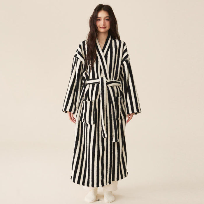 Bathrobe / Black & White / Women M