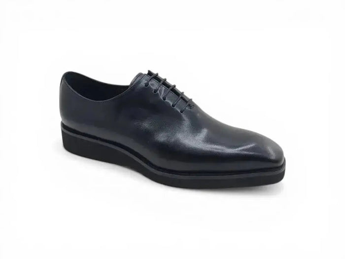 Signature Wholecut Oxford With Lightweight Sole