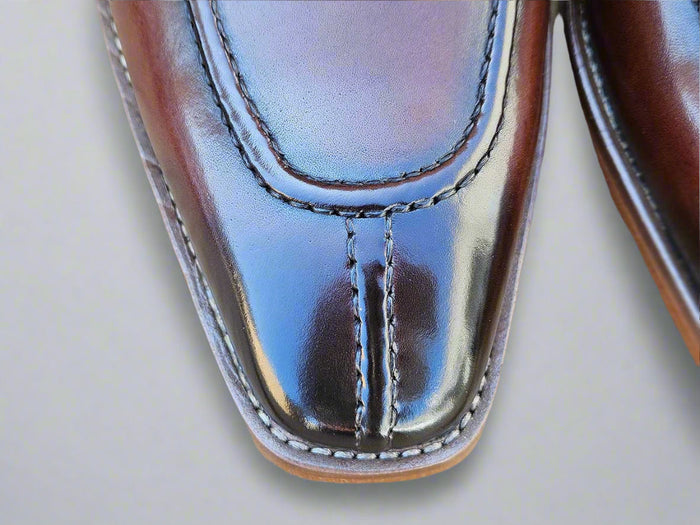 Split Toe Oxford in Leather Sole